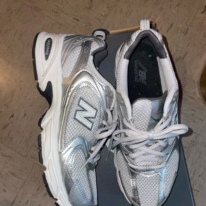 New Balance 530
